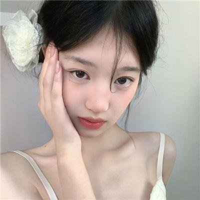 雨中的恋人们